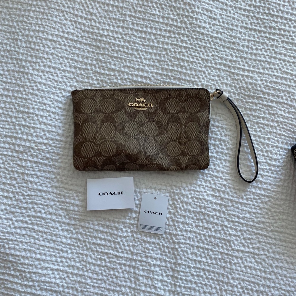 Coach NWT wristlet